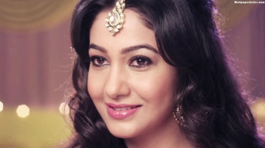 Punjabi-Actress-HD-Wallpaper-1000x563